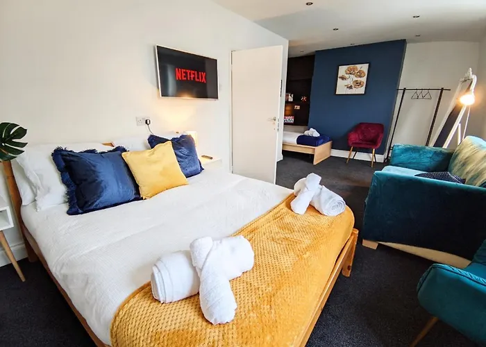 A&A Luxury Stay Olive St - City Centre Premium Stays